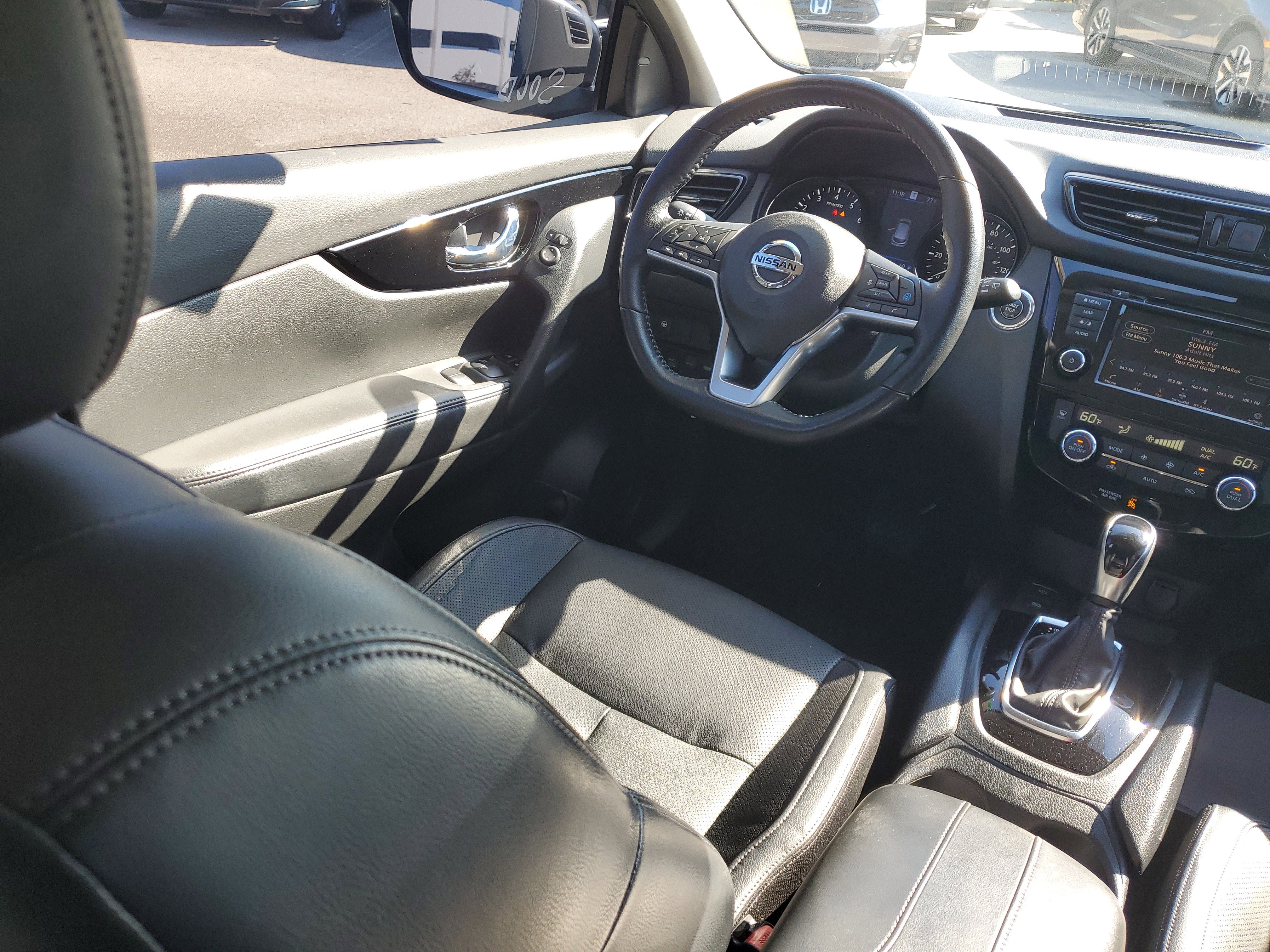 Used 2021 Nissan Rogue Sport SL image 19