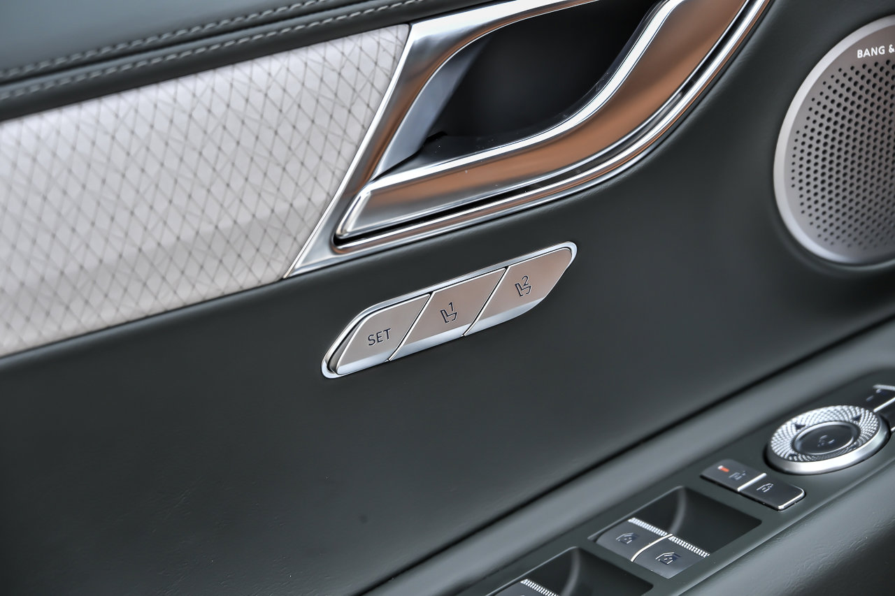 Used 2025 Genesis GV80 3.5T Prestige image 24