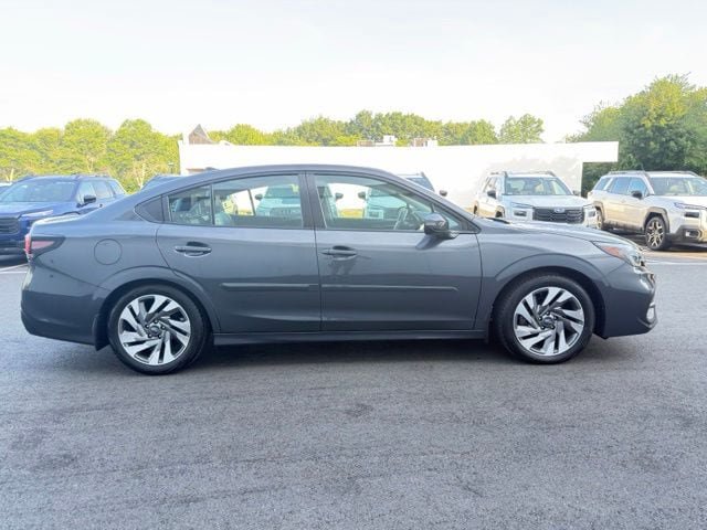 Used 2024 Subaru Legacy Limited AWD/4WD image 5