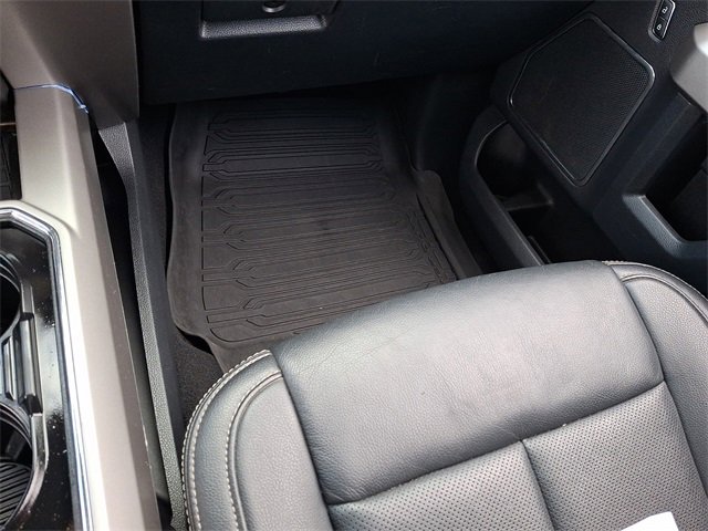 Used 2022 Ford F250 Lariat w/ Tremor Off-Road Package image 28