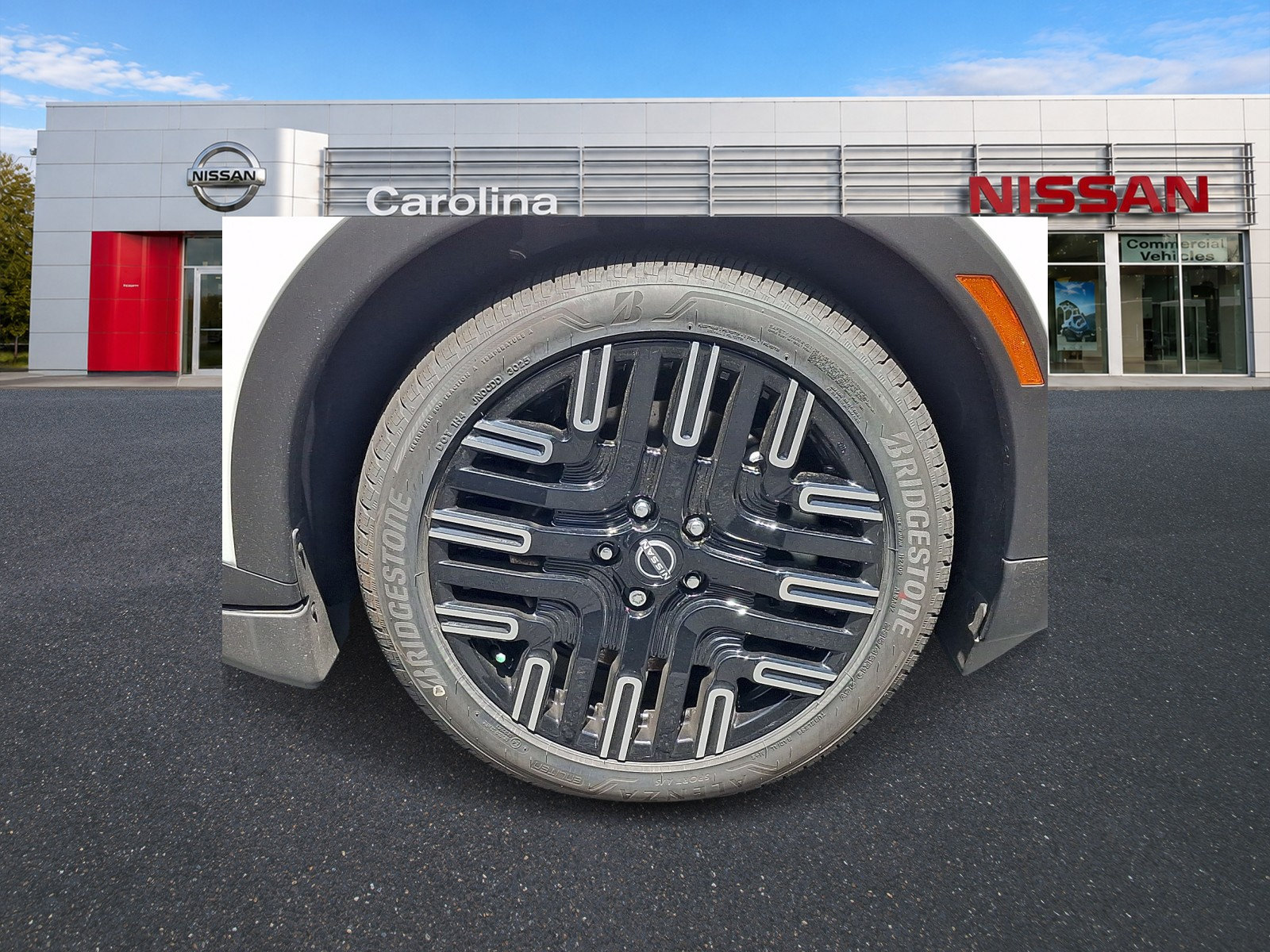 New 2026 Nissan Leaf Platinum+ w/ Cargo Package (Platinum+) FWD image 5