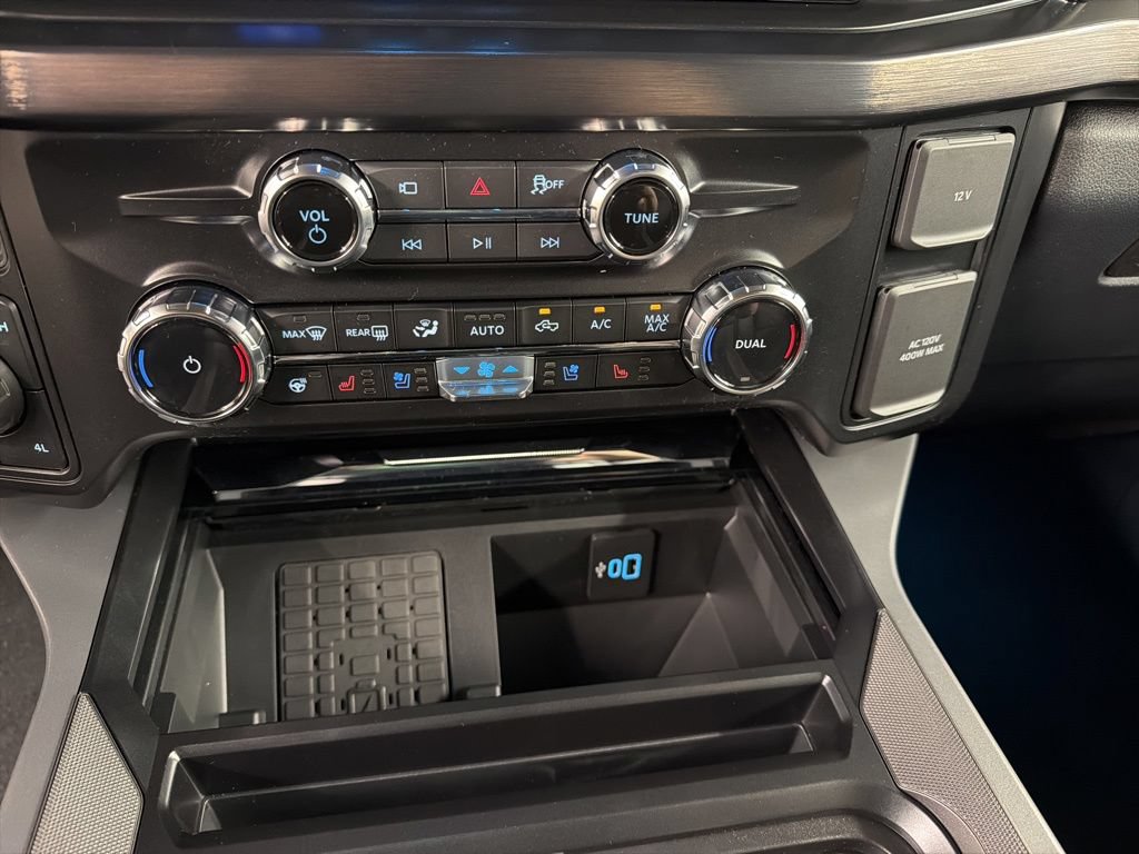 New 2026 Ford F250 Lariat w/ Black Appearance Package AWD/4WD image 13