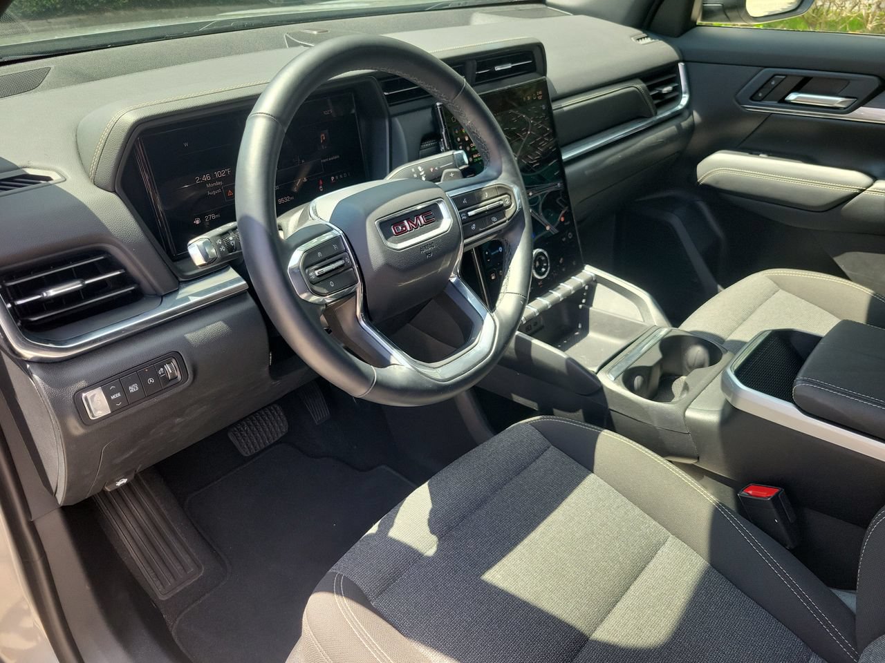 Used 2026 GMC Terrain Elevation FWD image 15