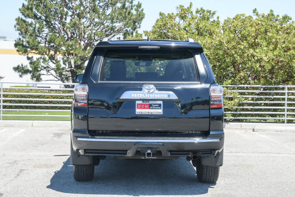 Used 2022 Toyota 4Runner Limited RWD image 7