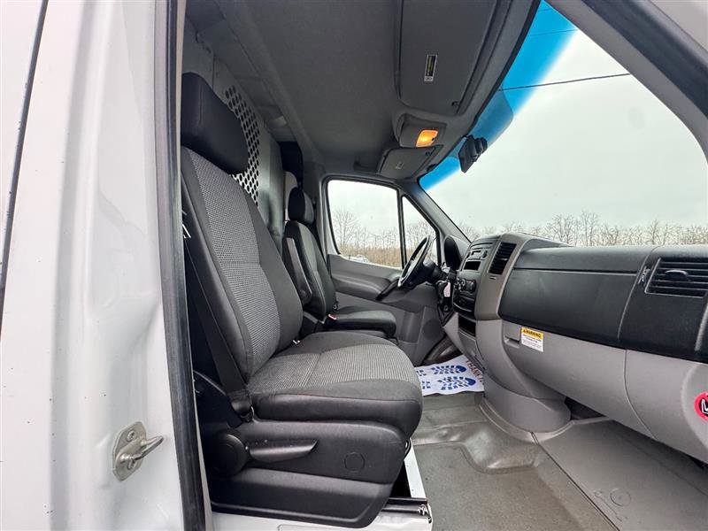 Used 2012 Mercedes-Benz Sprinter 2500 w/ Additional Battery Pkg image 39