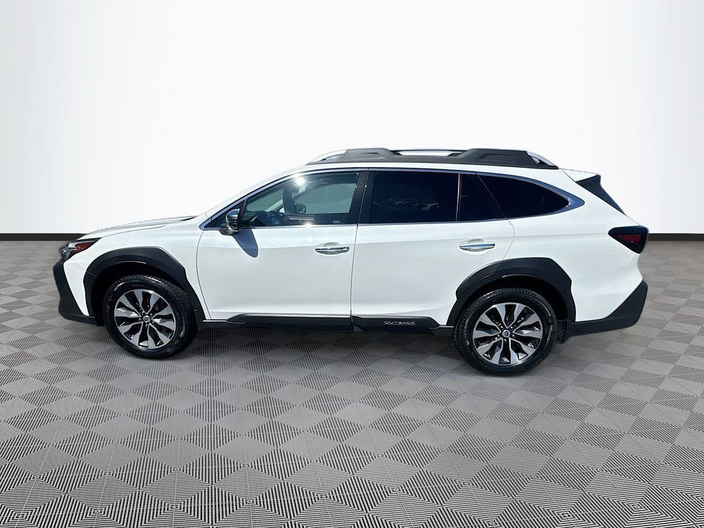 Certified 2025 Subaru Outback Touring w/ Tech Package 3 AWD/4WD image 38