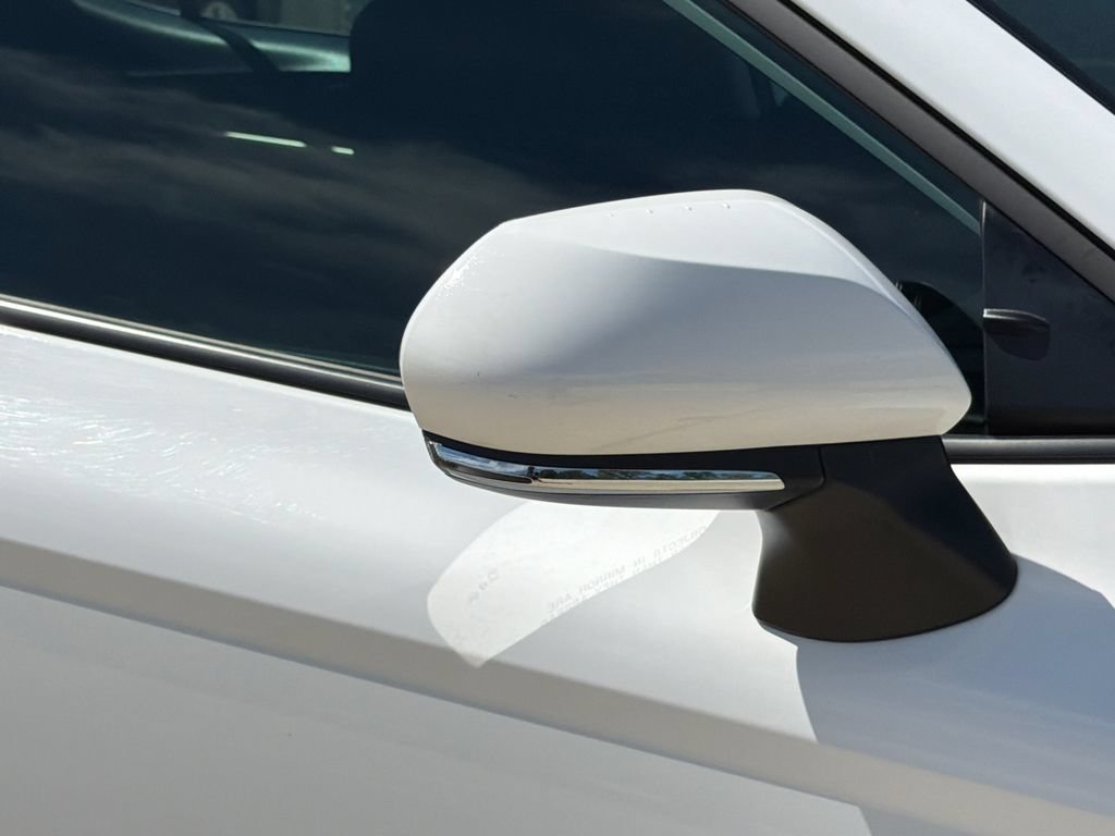 Used 2026 Toyota Camry LE FWD image 8