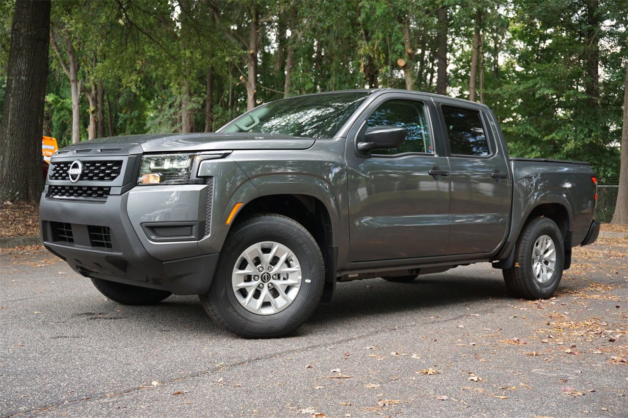 New 2026 Nissan Frontier S image 1
