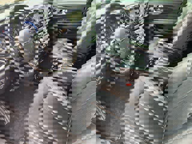 Used 2020 Chrysler Pacifica Touring-L Plus image 2