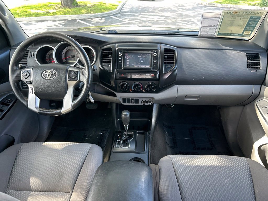 Used 2015 Toyota Tacoma PreRunner w/ Convenience Package RWD image 9