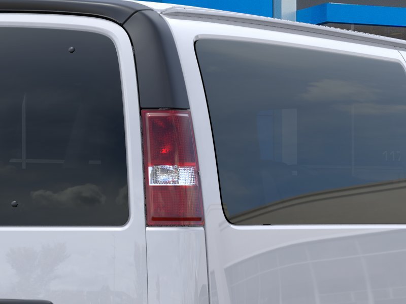 New 2027 Chevrolet Express 3500 LT w/ LT Preferred Equipment Group RWD image 11