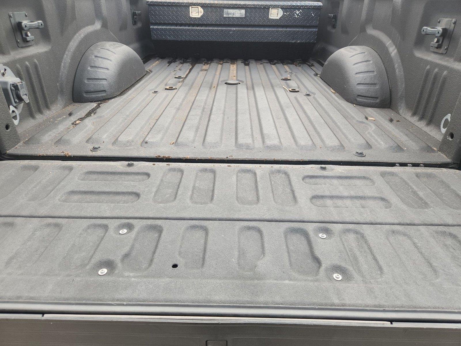 Used 2017 Ford F350 Platinum w/ Platinum Ultimate Package AWD/4WD image 26