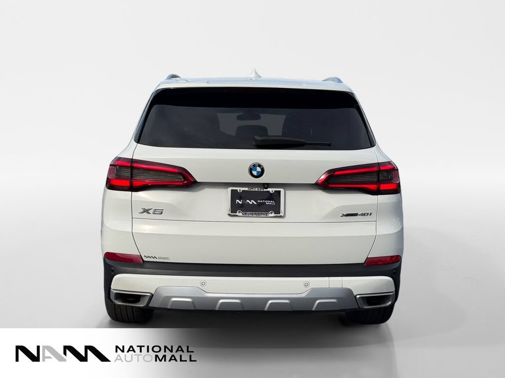Used 2019 BMW X5 xDrive40i w/ Luxury Seating Package AWD/4WD image 4