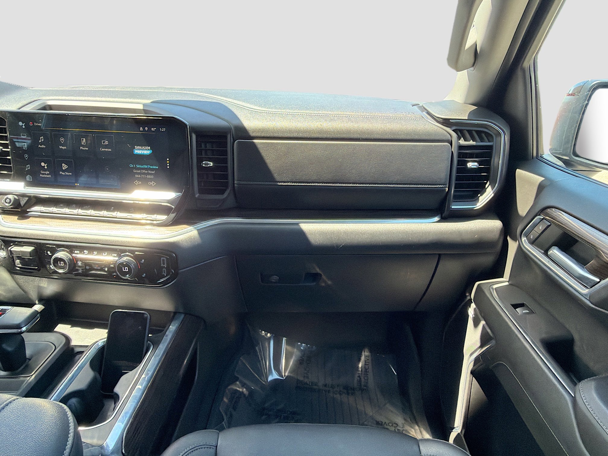Used 2023 Chevrolet Silverado 1500 LT Trail Boss w/ Convenience Package II AWD/4WD image 18