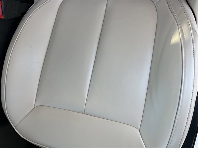 Used 2024 Jeep Grand Cherokee Limited image 12