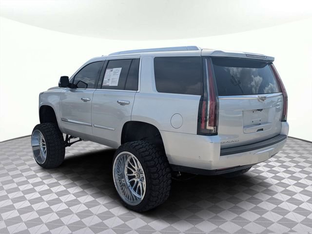 Used 2020 Cadillac Escalade Luxury image 5