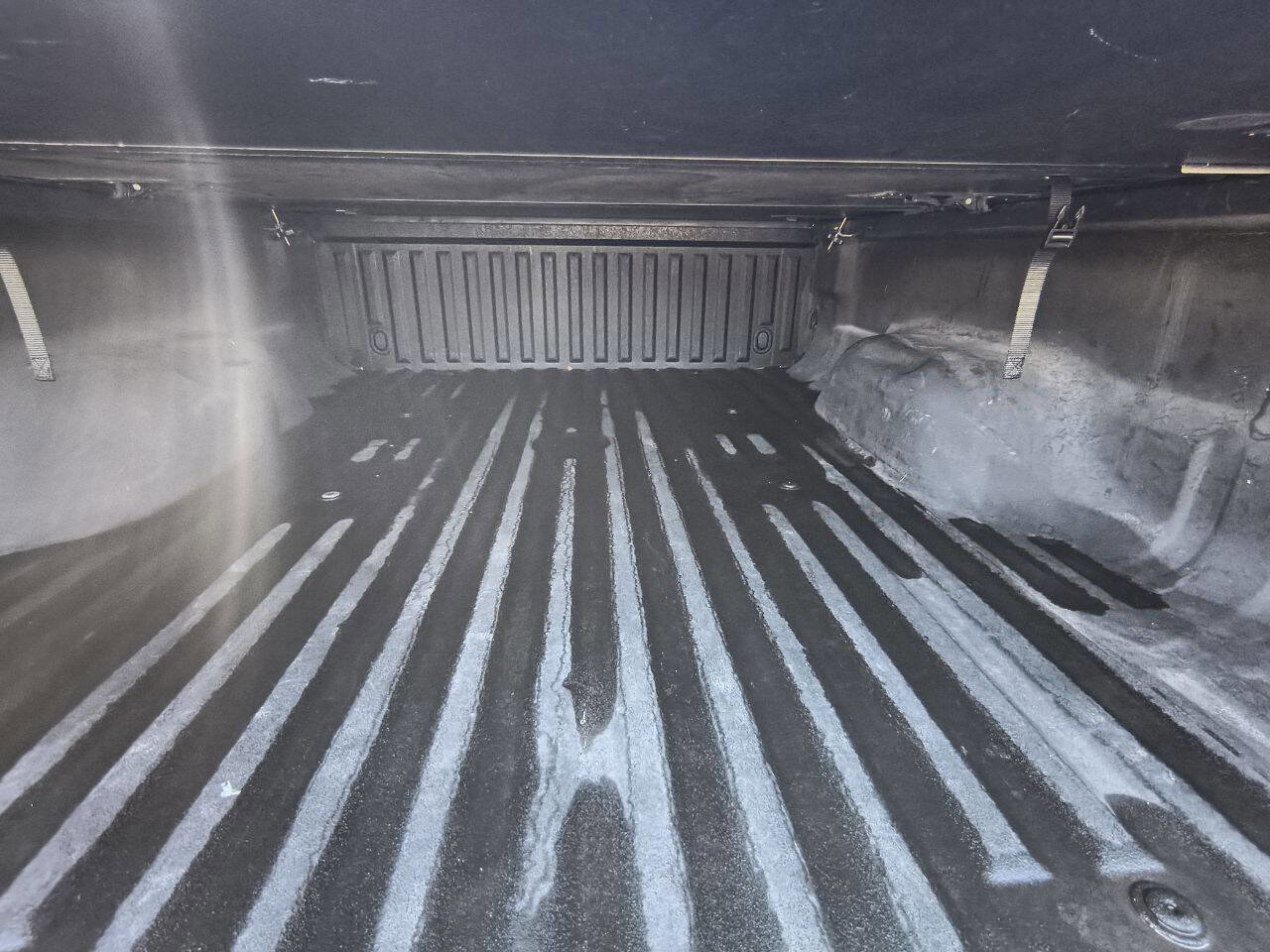 Used 2016 Ford F250 Platinum w/ FX4 Off-Road Package image 10