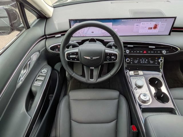 Used 2026 Genesis GV70 2.5T AWD/4WD image 16