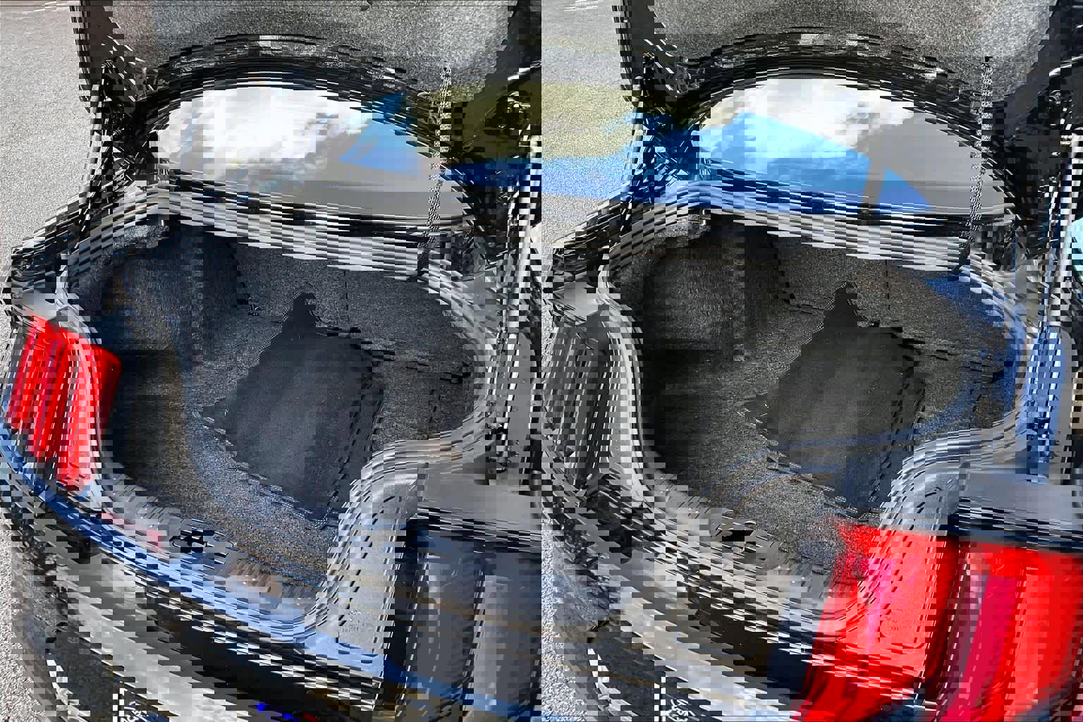 Used 2021 Ford Mustang GT Premium w/ Equipment Group 401A image 29