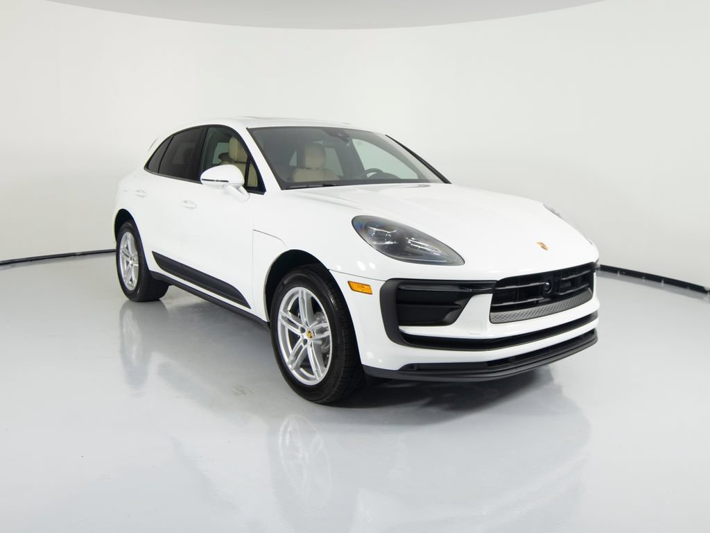 New 2026 Porsche Macan AWD/4WD image 12