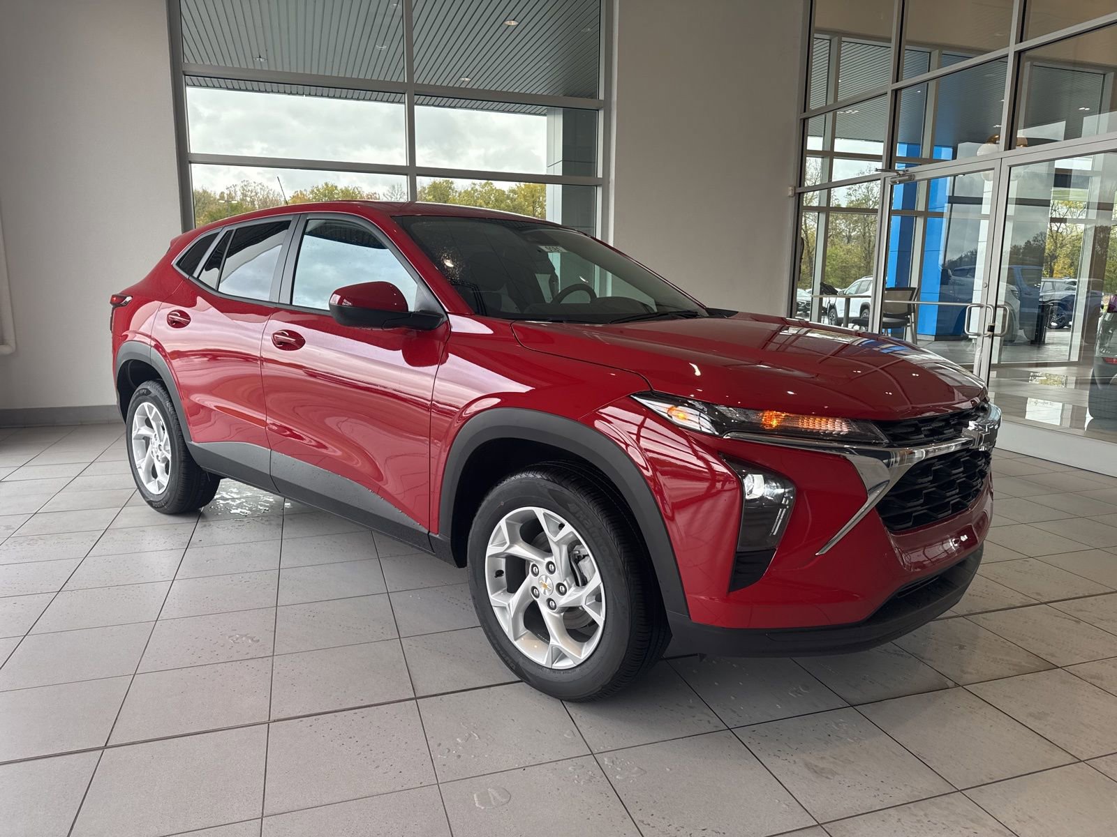 New 2026 Chevrolet Trax LS image 3