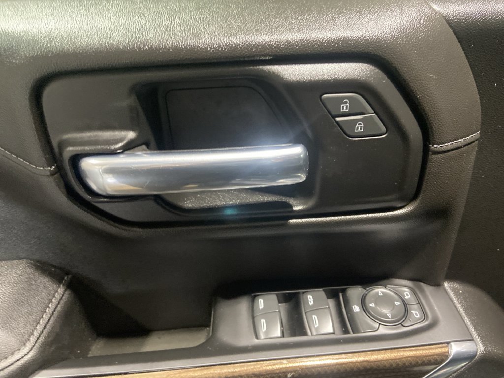 Certified 2022 Chevrolet Silverado 1500 Limited LT AWD/4WD image 23