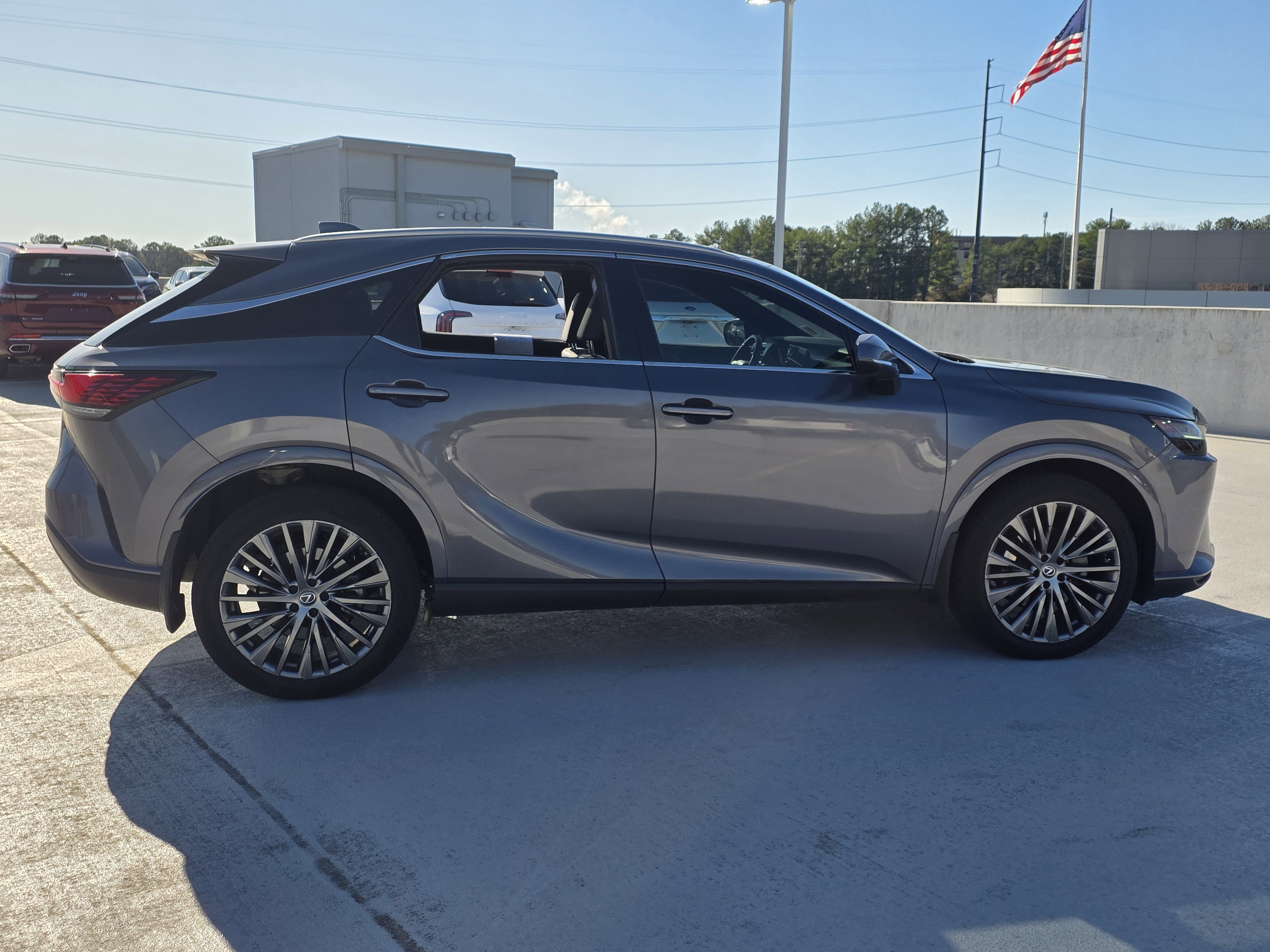 Used 2023 Lexus RX 350h RX 350h image 6