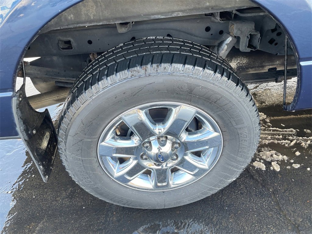 Used 2014 Ford F150 XLT w/ XLT Chrome Package image 9