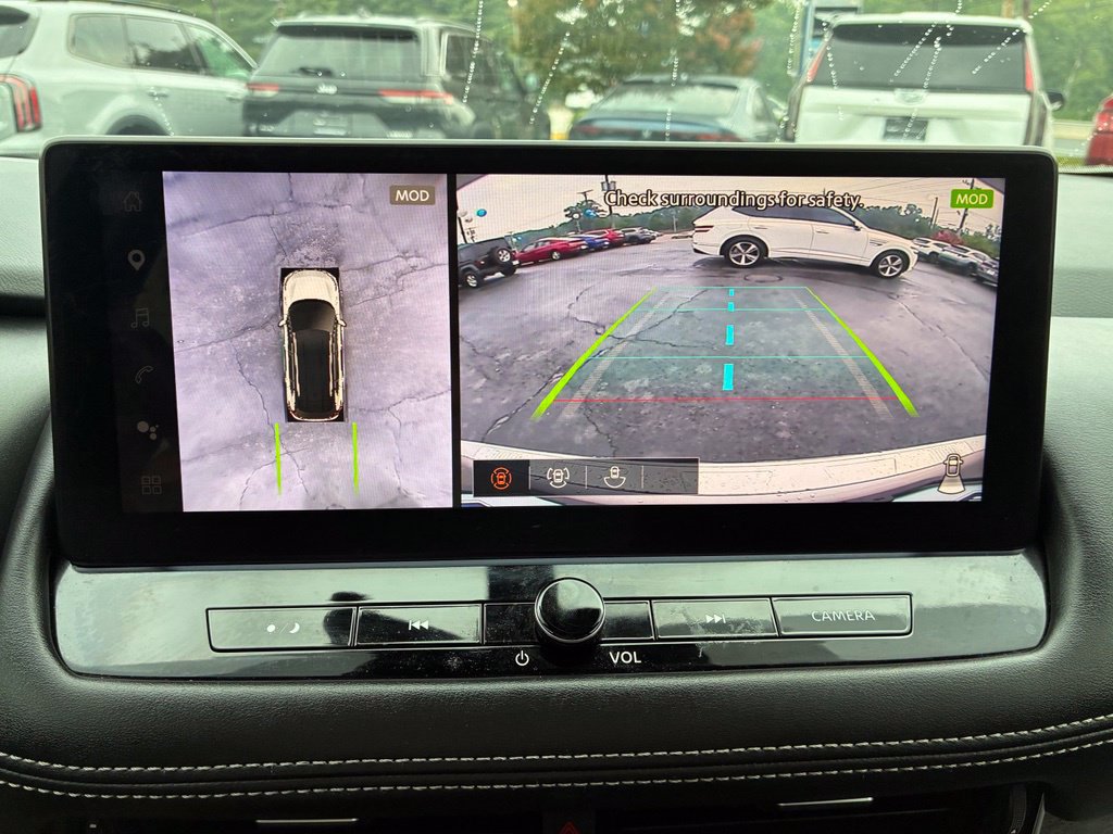 Used 2024 Nissan Rogue Platinum FWD image 33
