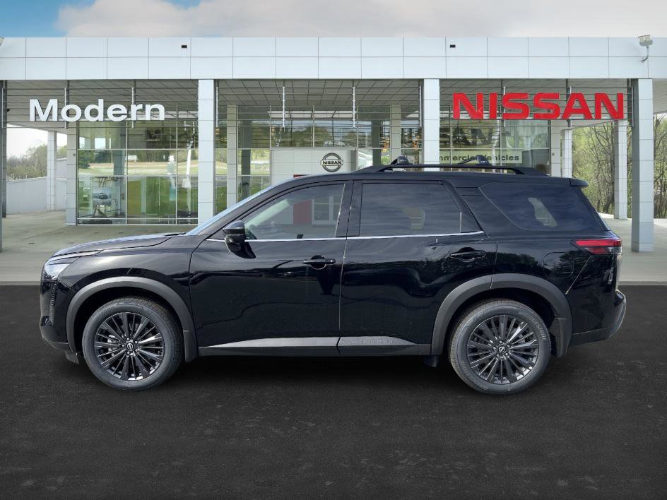 New 2026 Nissan Pathfinder SL image 1