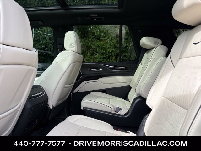 Certified 2023 Cadillac Escalade Sport w/ LPO, ONYX Package AWD/4WD image 18