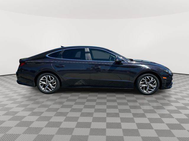 Certified 2023 Hyundai Sonata SEL FWD image 2