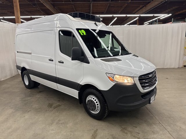 Used 2019 Freightliner Sprinter 2500 image 1
