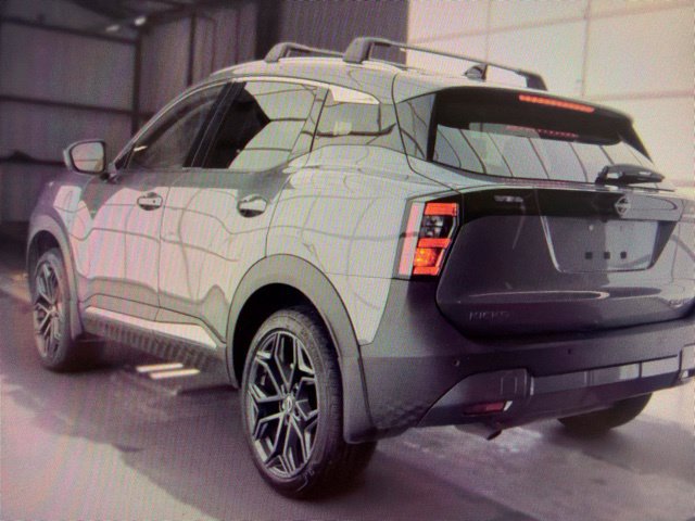 Used 2026 Nissan Kicks SR w/ SR Premium Package AWD/4WD image 10