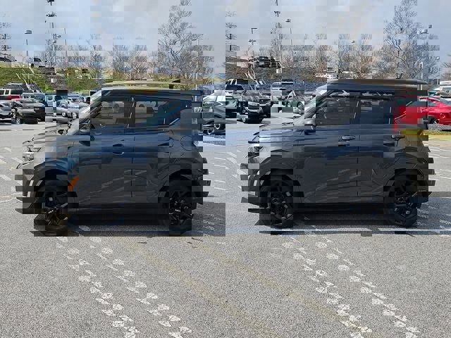 Used 2023 Kia Soul LX w/ Option Group 015 image 3