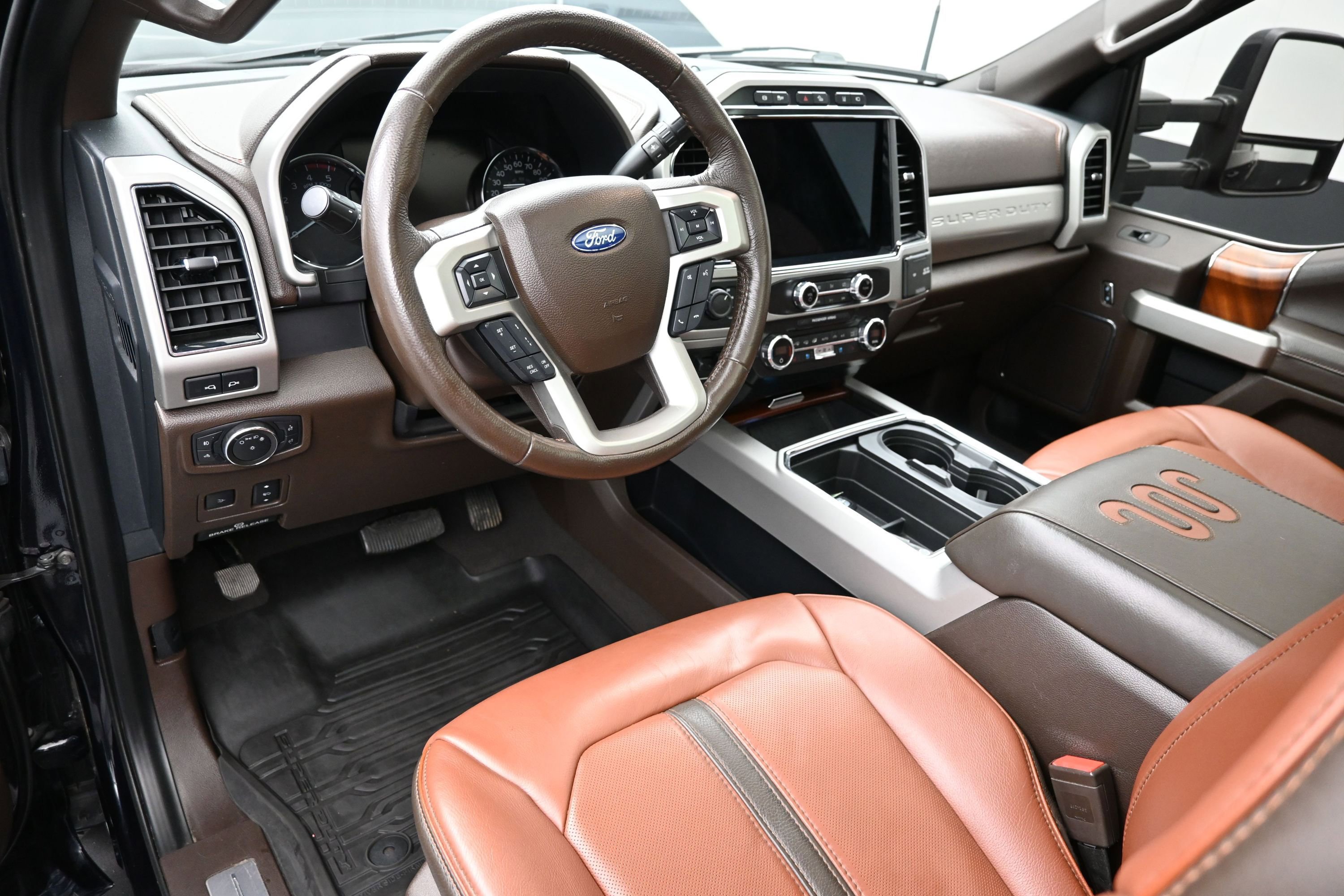 Used 2022 Ford F350 King Ranch w/ Tremor Off-Road Package AWD/4WD image 22