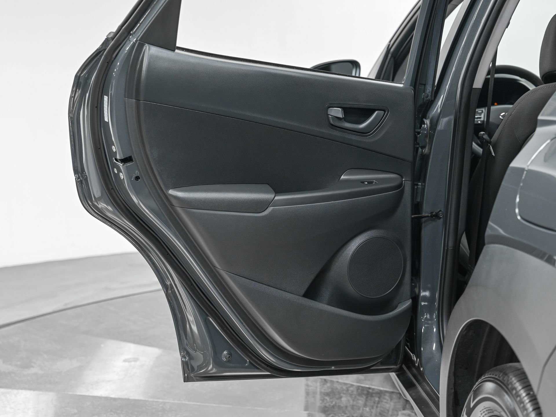 Used 2023 Hyundai Kona SEL w/ Cargo Package AWD/4WD image 26