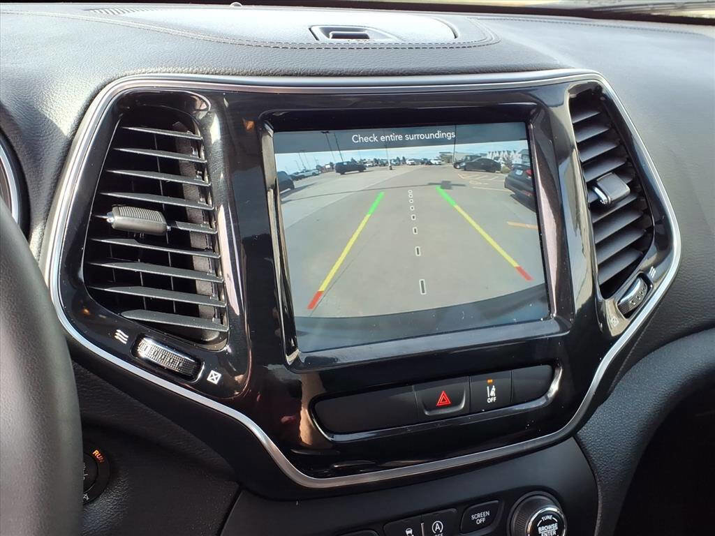 Used 2022 Jeep Cherokee Limited image 14