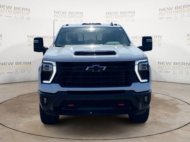 Used 2025 Chevrolet Silverado 2500 LT w/ Trail Boss Package AWD/4WD image 8
