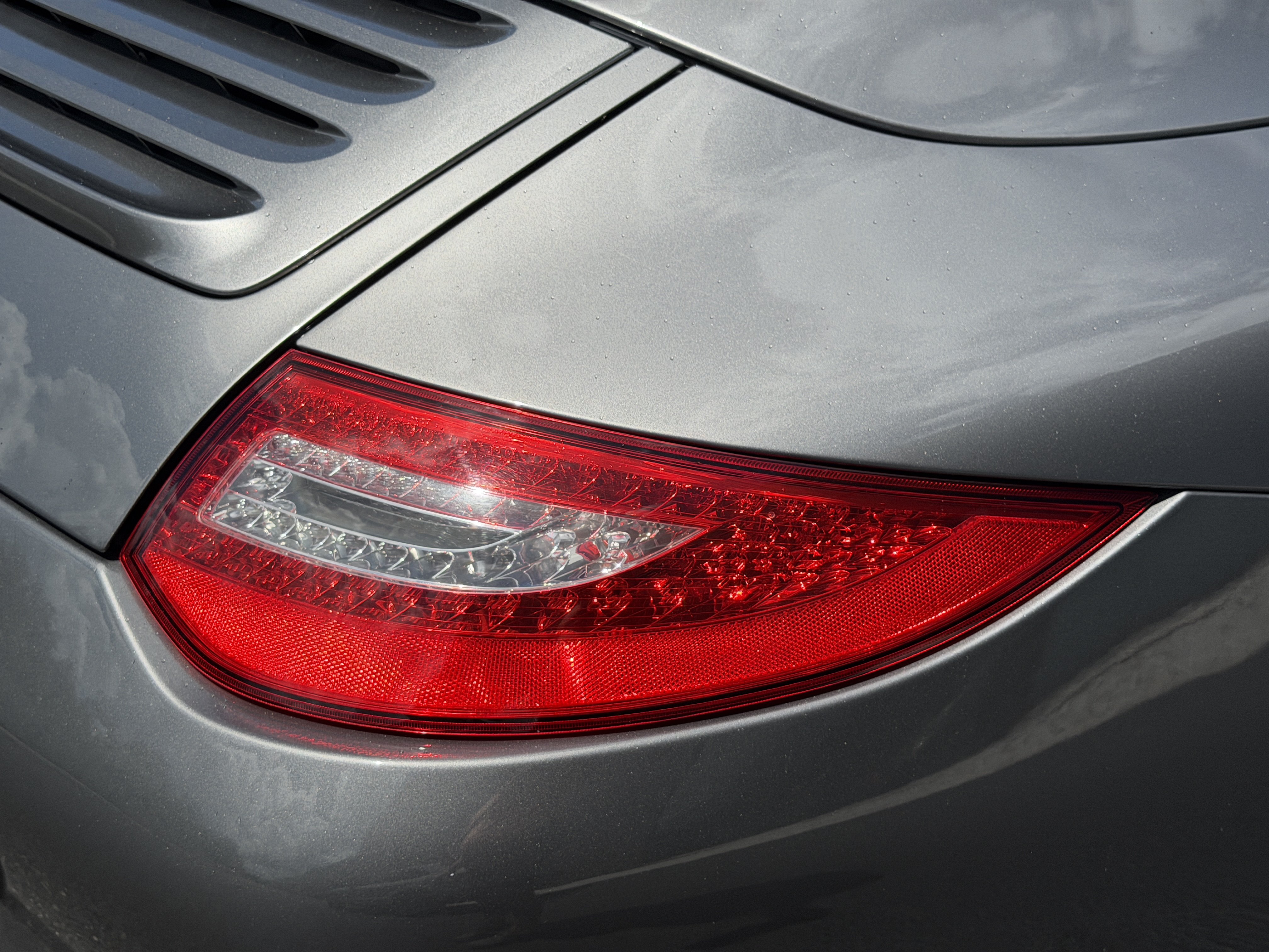 Used 2009 Porsche 911 Carrera S RWD image 14