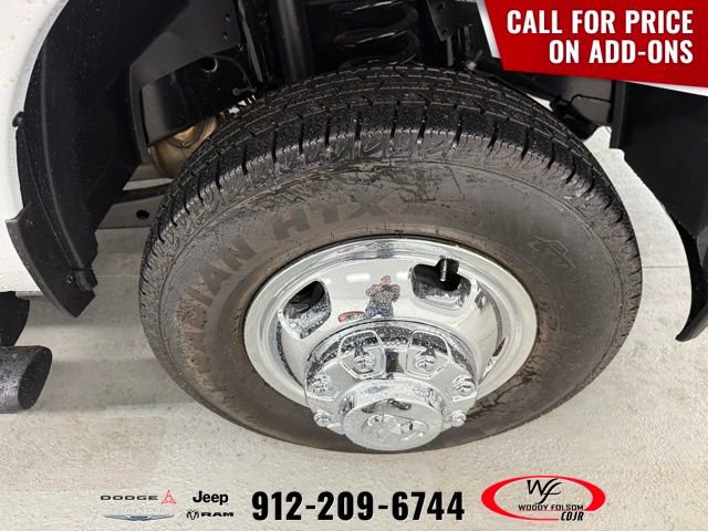 New 2026 RAM 3500 Tradesman w/ Chrome Appearance Group A AWD/4WD image 4