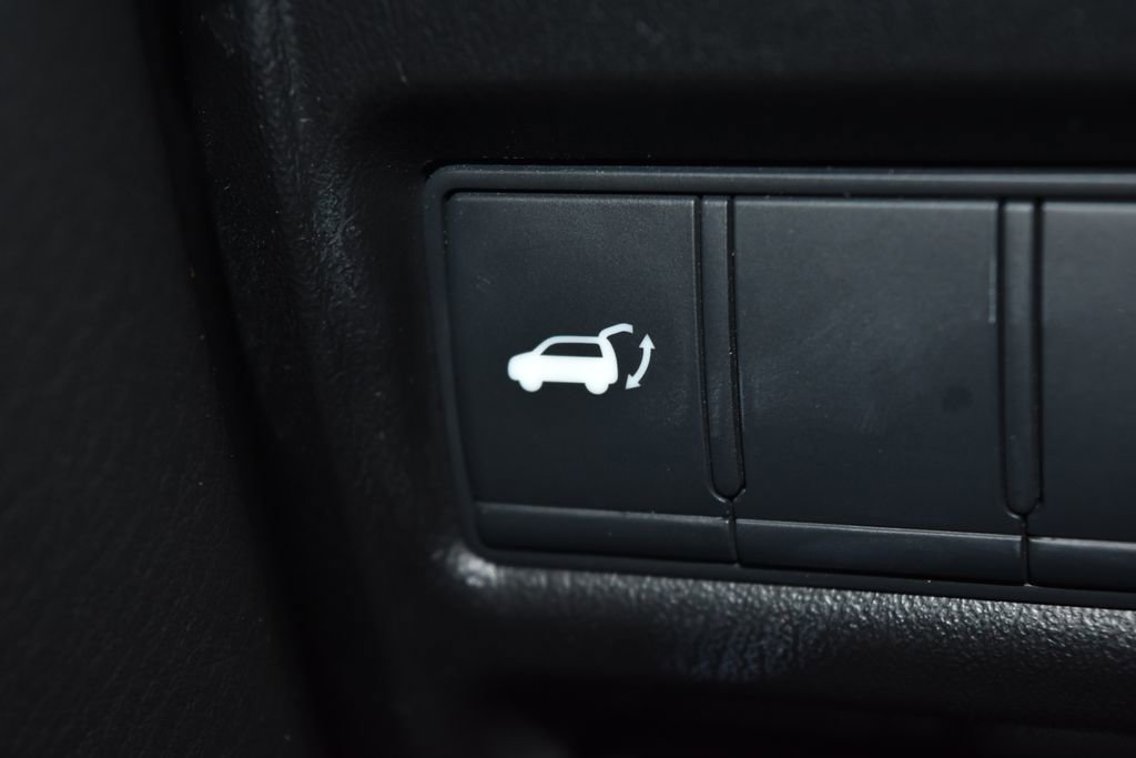 Used 2022 Nissan Armada SL image 24