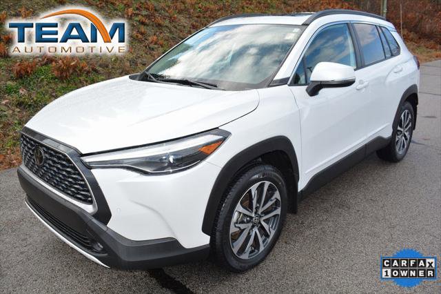 Certified 2022 Toyota Corolla Cross XLE w/ Convenience Package image 1