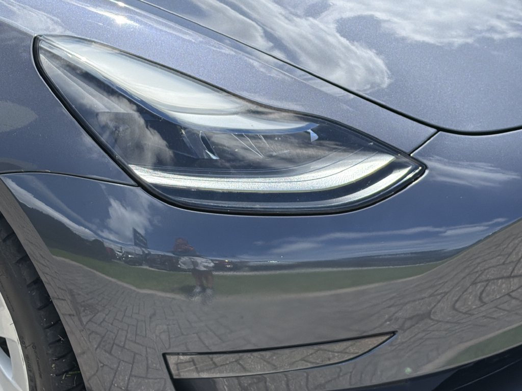 Used 2023 Tesla Model 3 Long Range AWD/4WD image 9