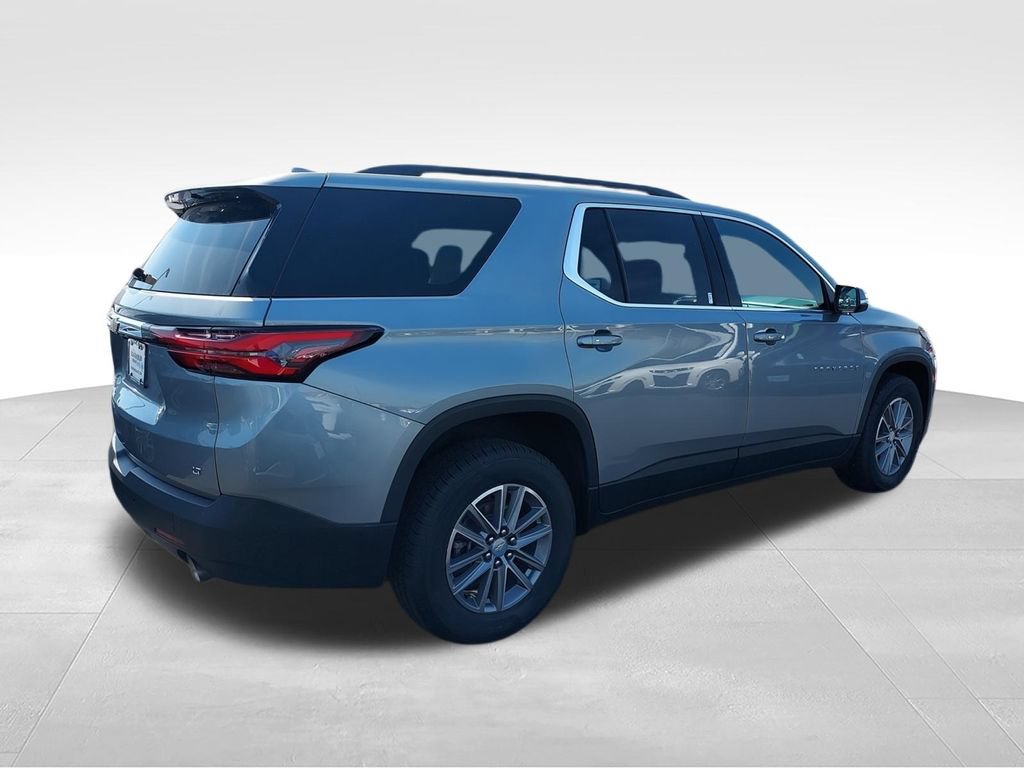 Used 2023 Chevrolet Traverse LT FWD image 8