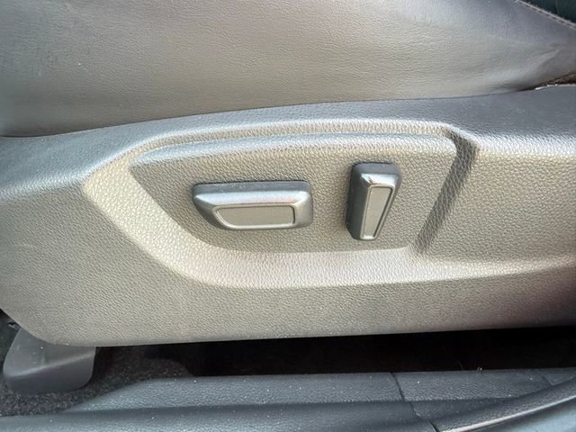 Used 2024 Mitsubishi Eclipse Cross SE image 12