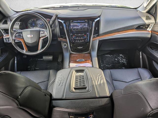 Used 2016 Cadillac Escalade Luxury AWD/4WD image 19