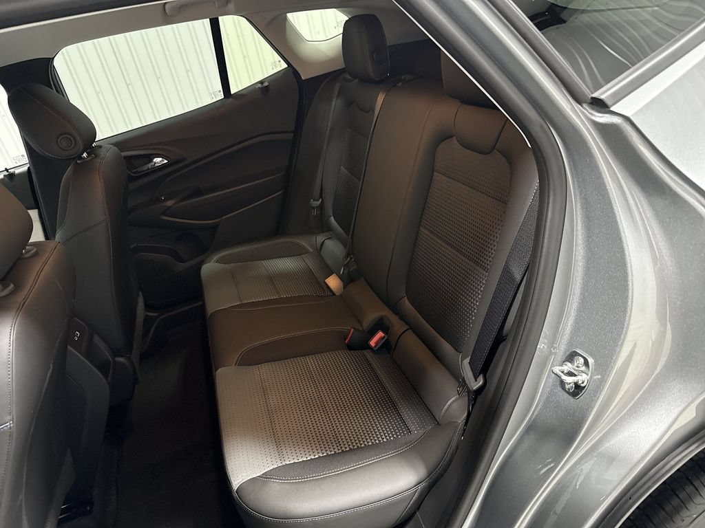 New 2026 Chevrolet Trax LT w/ Midnight Edition FWD image 26