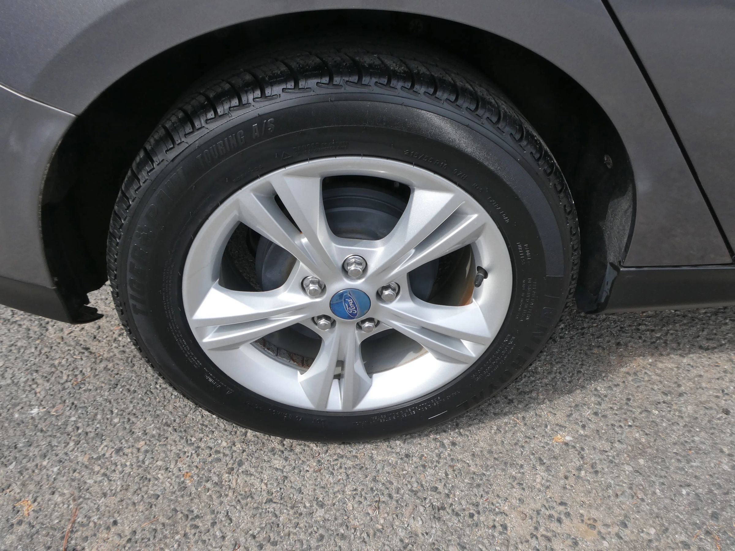 Used 2013 Ford Focus SE FWD image 29