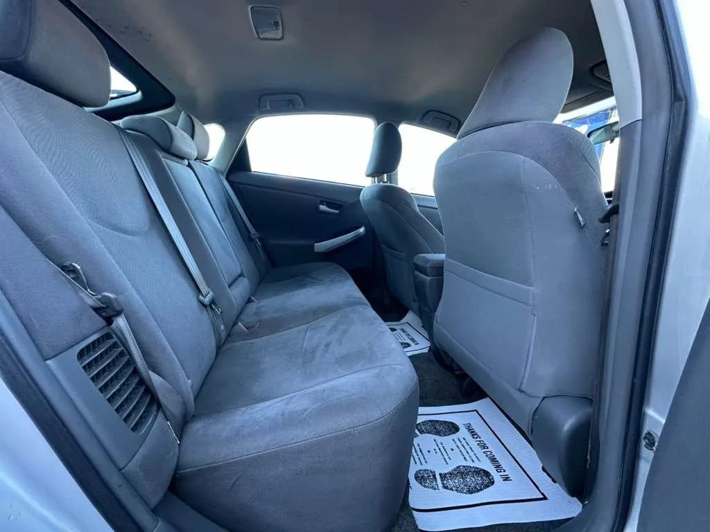 Used 2010 Toyota Prius Five image 12